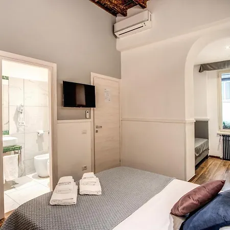 בית הארחה Piazza Di Spagna Comfort רומא