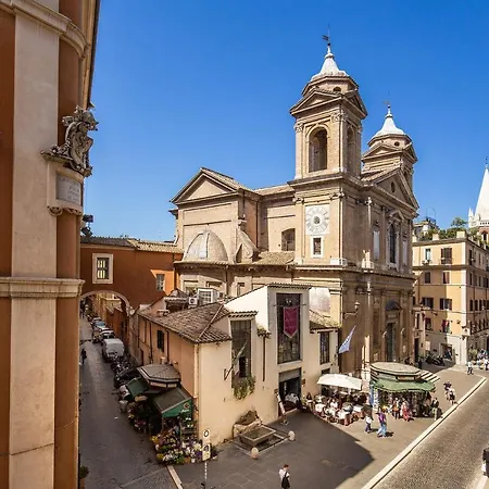 Πανσιόν Piazza Di Spagna Comfort 3*