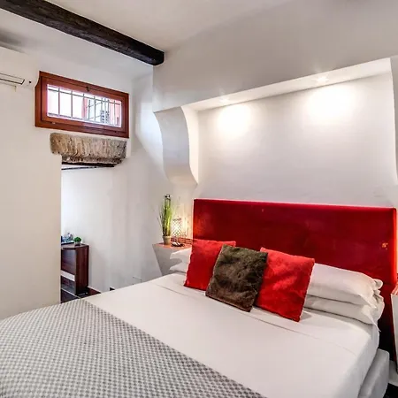 Piazza Di Spagna Comfort