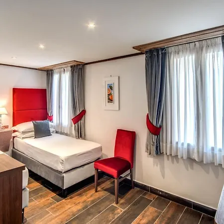 בית הארחה Piazza Di Spagna Comfort רומא