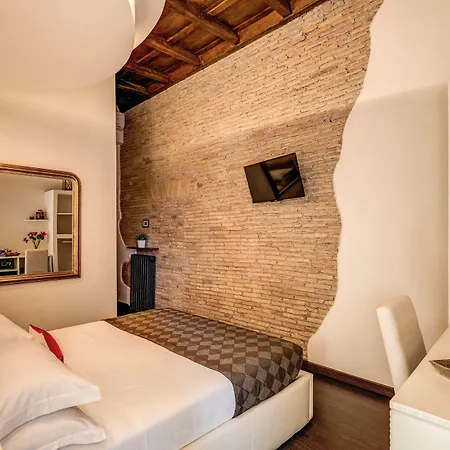 בית הארחה Piazza Di Spagna Comfort 3*