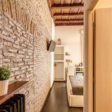 Piazza Di Spagna Comfort ゲストハウス 3*
