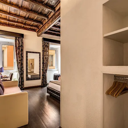 Piazza Di Spagna Comfort בית הארחה 3*