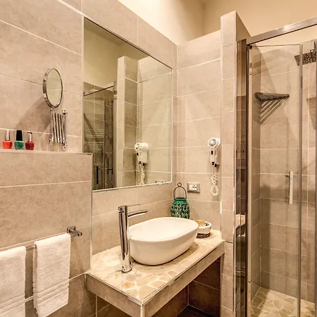 Piazza Di Spagna Comfort