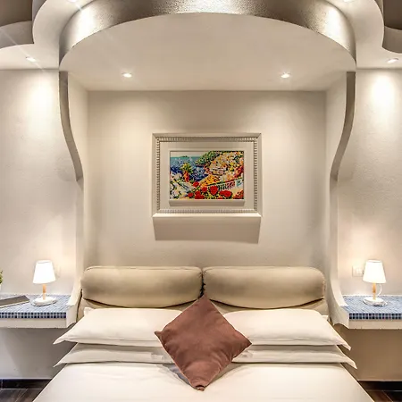 Piazza Di Spagna Comfort בית הארחה 3*