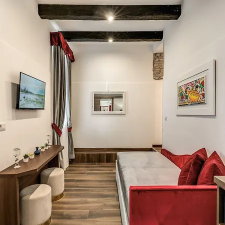 Piazza Di Spagna Comfort רומא