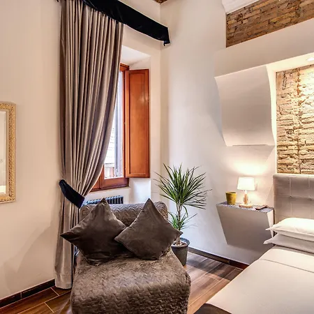 Piazza Di Spagna Comfort 3* רומא