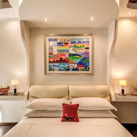 Piazza Di Spagna Comfort Гостевой дом 3*